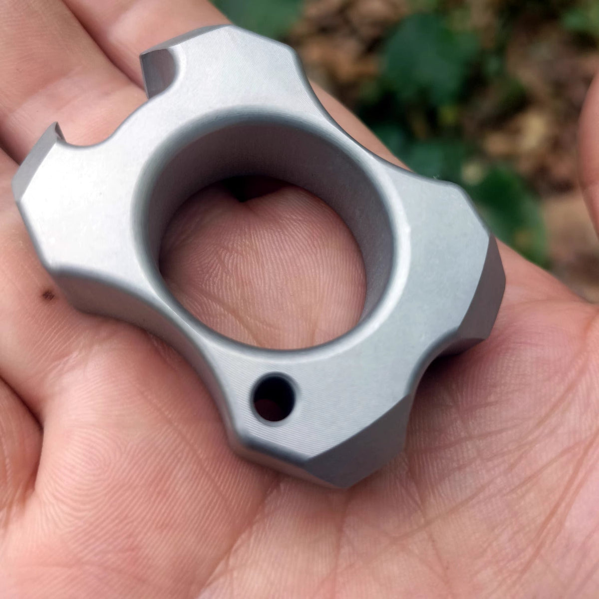 Stainless Steel Bottle Opener Knuckles – 304 Ultra-Thick with 14mm Sandblasted EDC Ring detail image - detail view 4