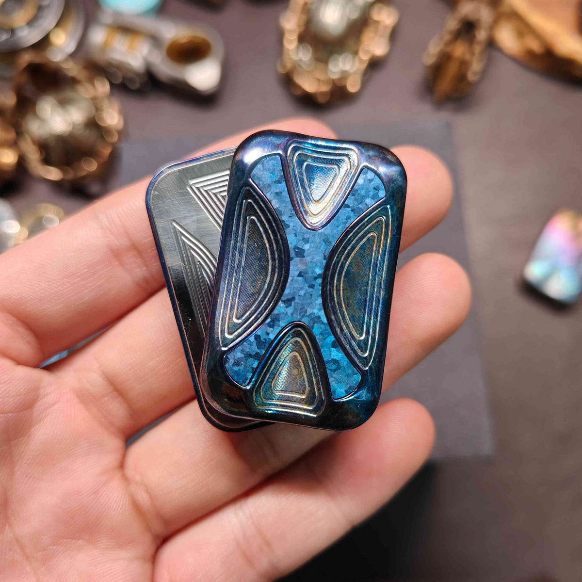 Titanium Fidget Slider – Infinite Position Vibration Feedback variant image
